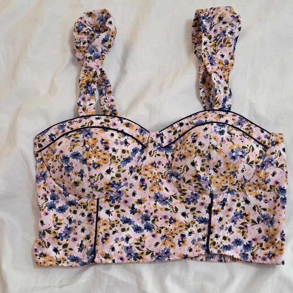 BOG Women's Crop-top